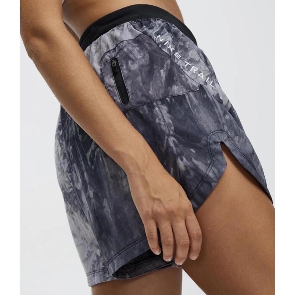 $75 Nike Trail Repel Women's Size M 3" Running Shorts Black Brief-Lined DX1021